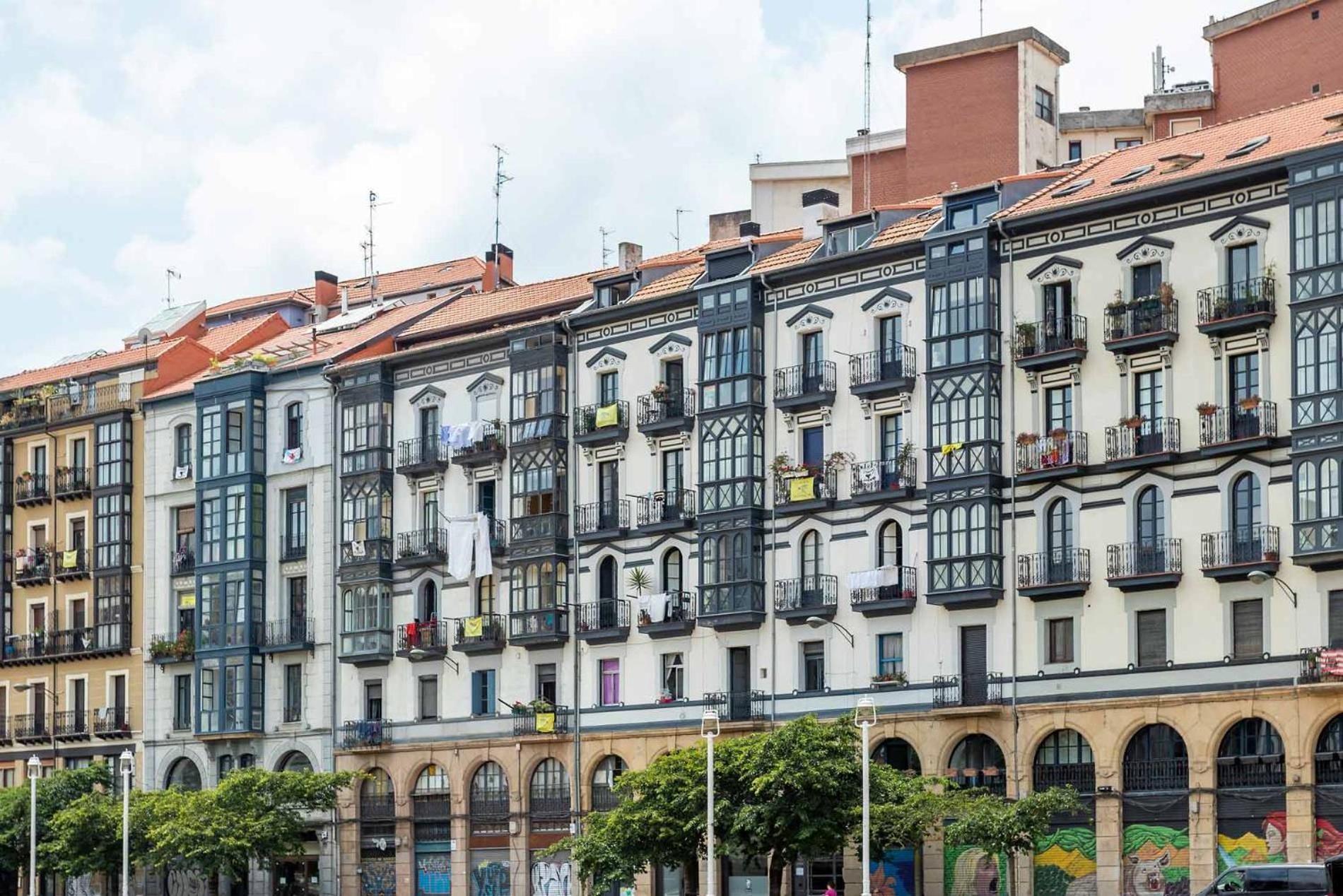 Old Town Core Next To Plaza Nueva Bilbao Zewnętrze zdjęcie